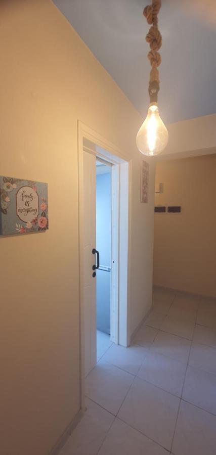 Stefaris "Koutsou Court 105" Apartment Larnaca Exterior photo