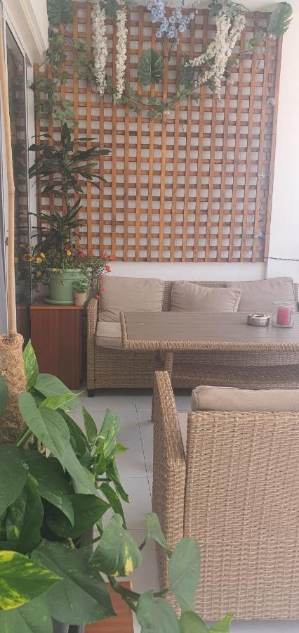 Stefaris "Koutsou Court 105" Apartment Larnaca Exterior photo